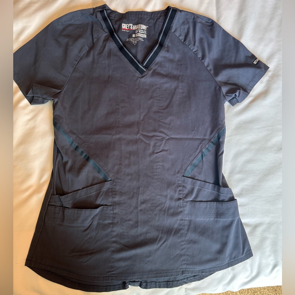 Dark grey Greys Anatomy scrub top